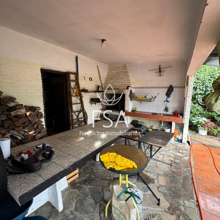 Casa ID.239 - Venta Casa 3 Dormitorios Barbacoa Garage Las Toscas Canelones G