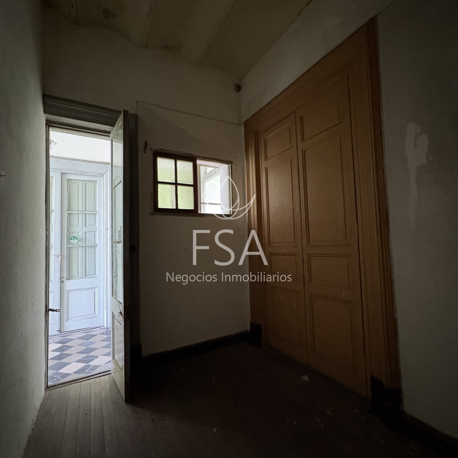 Casa ID.264 - Venta Casa de Altos Barrio Sur Montevideo Ev
