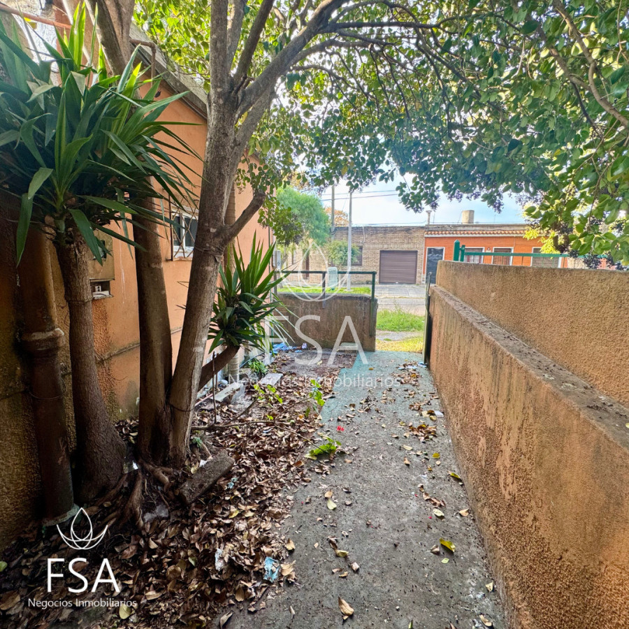 Casa ID.276 - Venta Casa en PH 1 Dormitorio Parrillero Unión Montevideo E