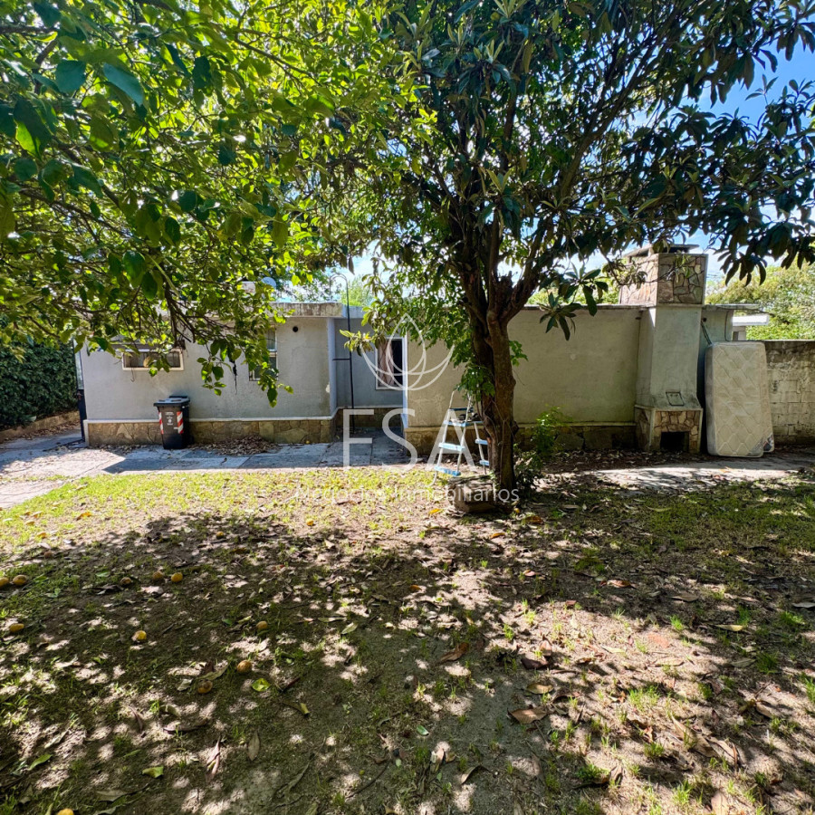Casa ID.494 - Venta Casa 2 Dormitorios + Monoambiente Con Renta Villa Argentina Parrillero Padrón Unico G