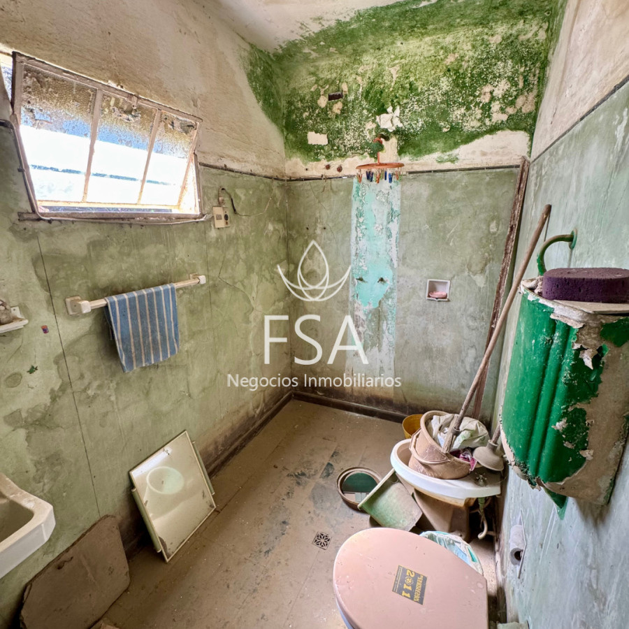 Casa ID.194 - Venta Casa 2 Dormitorios + Monoambiente con Baño para Reciclar Parrillero Las Toscas Sur Canelones G