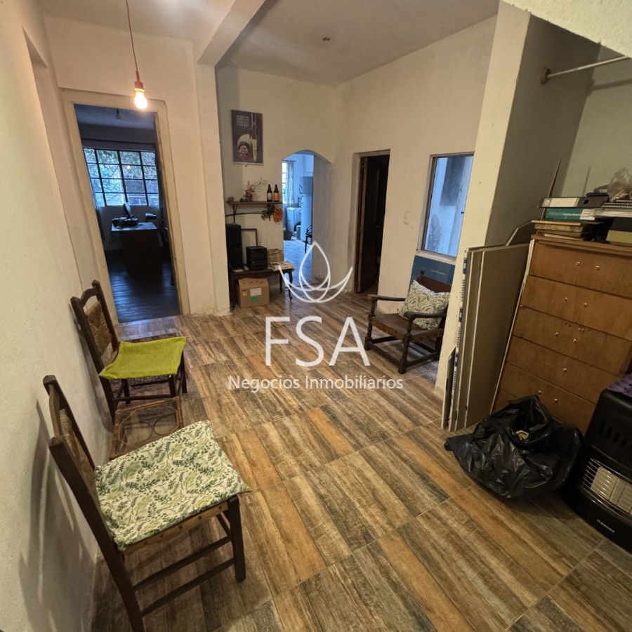 Casa ID.495 - Venta Casa 4 Dormitorios 2 Baños Garaje La Blanqueada Montevideo E