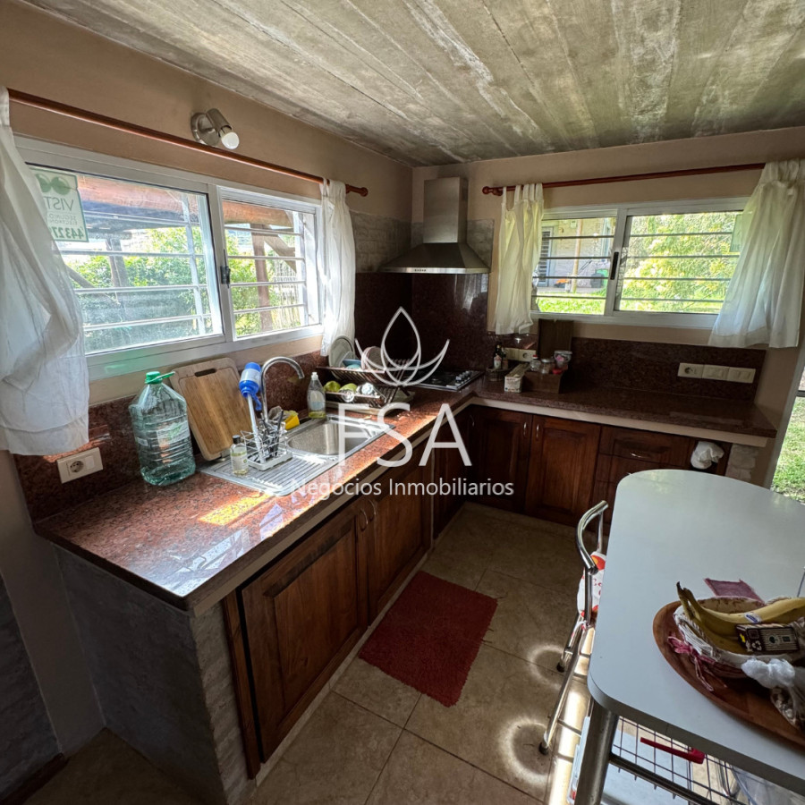 Casa ID.392 - Venta Casa 2 Dormitorios + Casa de Huéspedes Barbacoa Playa Hermosa Maldonado G
