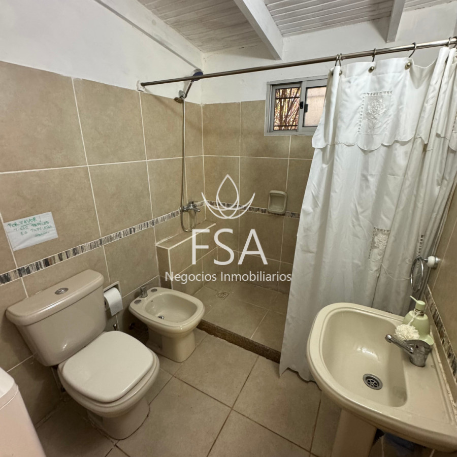 Casa ID.392 - Venta Casa 2 Dormitorios + Casa de Huéspedes Barbacoa Playa Hermosa Maldonado G