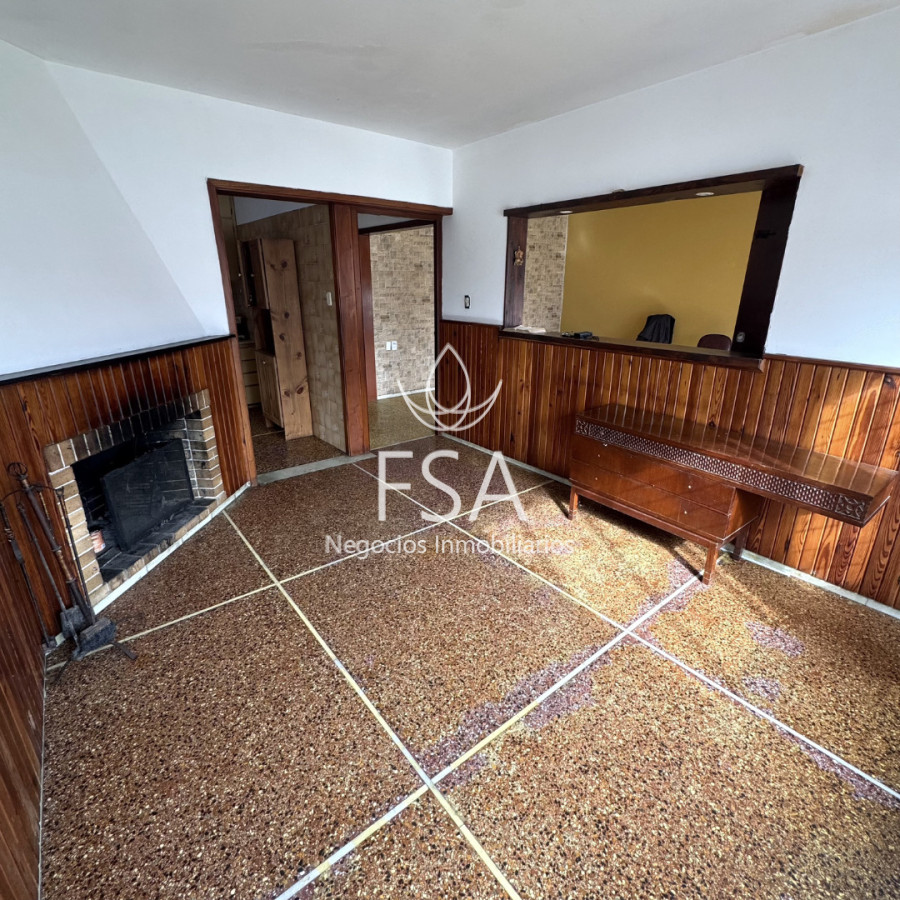 Casa ID.506 - Venta Casa + Apartamento 4 Dormitorios Garaje Ituzaingó Montevideo E