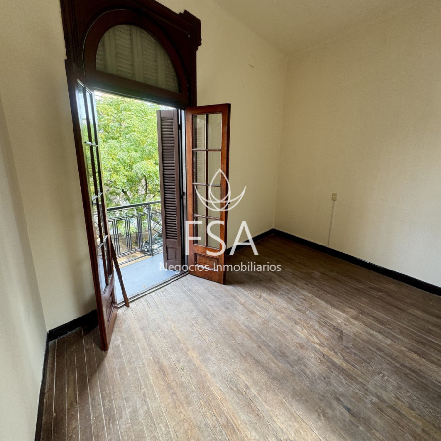 Casa ID.468 - Alquiler Casa Altos 4 Dormitorios Balcón Pocitos Montevideo E