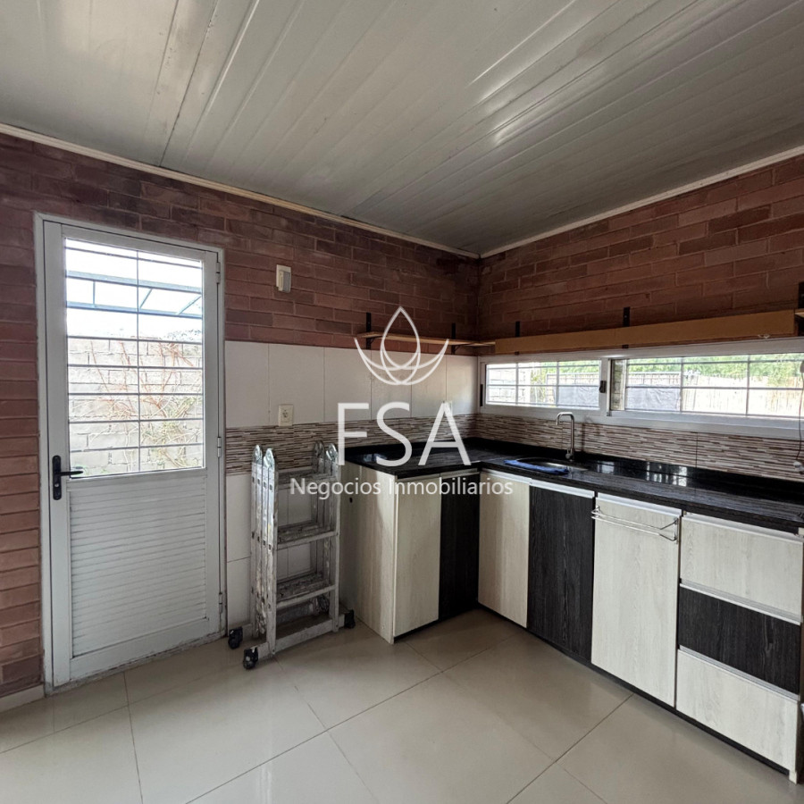 Casa ID.293 - Alquiler Casa Esquina 2 Dormitorios Cerco Perimetral Solymar Sur Canelones F