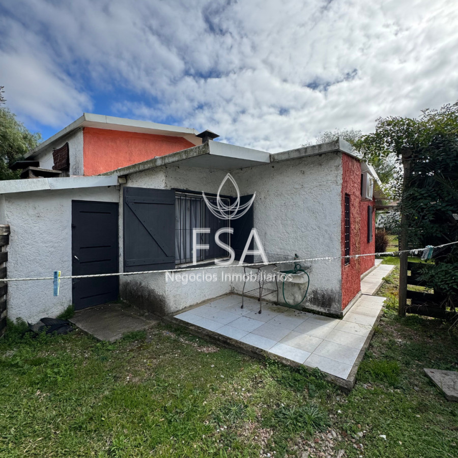 Casa ID.331 - Venta Padron 2 Casas 5 Dormitorios Amobladas Parrillero San Luis Canelones G