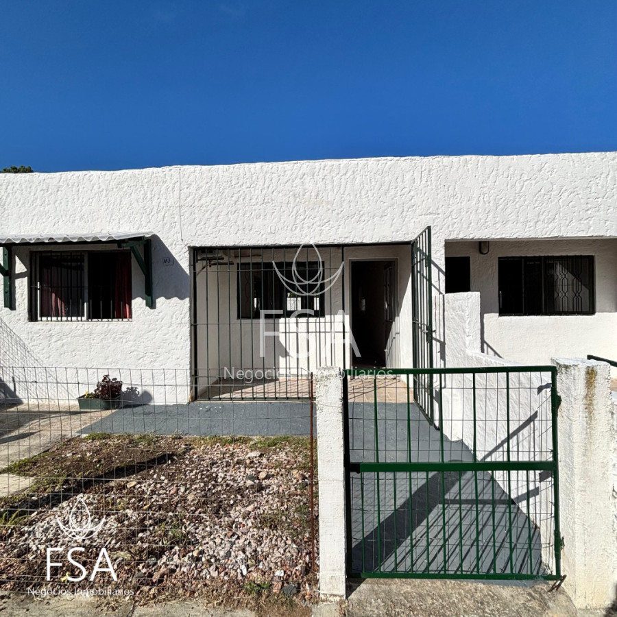 Casa ID.436 - Alquiler Casa en complejo 2 Dormitorios 1 baño Patio Lomas de Solymar Sur F