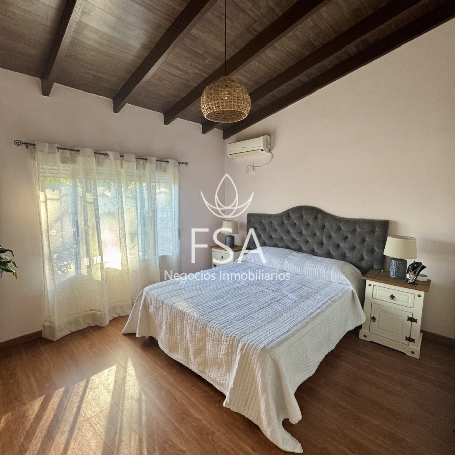 Casa ID.464 - Venta Casa Pronta Para Entrar Dos Dormitorios Barbacoa Garaje La Paz Canelones G