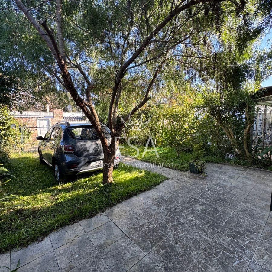 Casa ID.298 - Venta Casa 2 Dormitorios Complejo Cerrado Cochera Parrillero Atlántida Canelones G