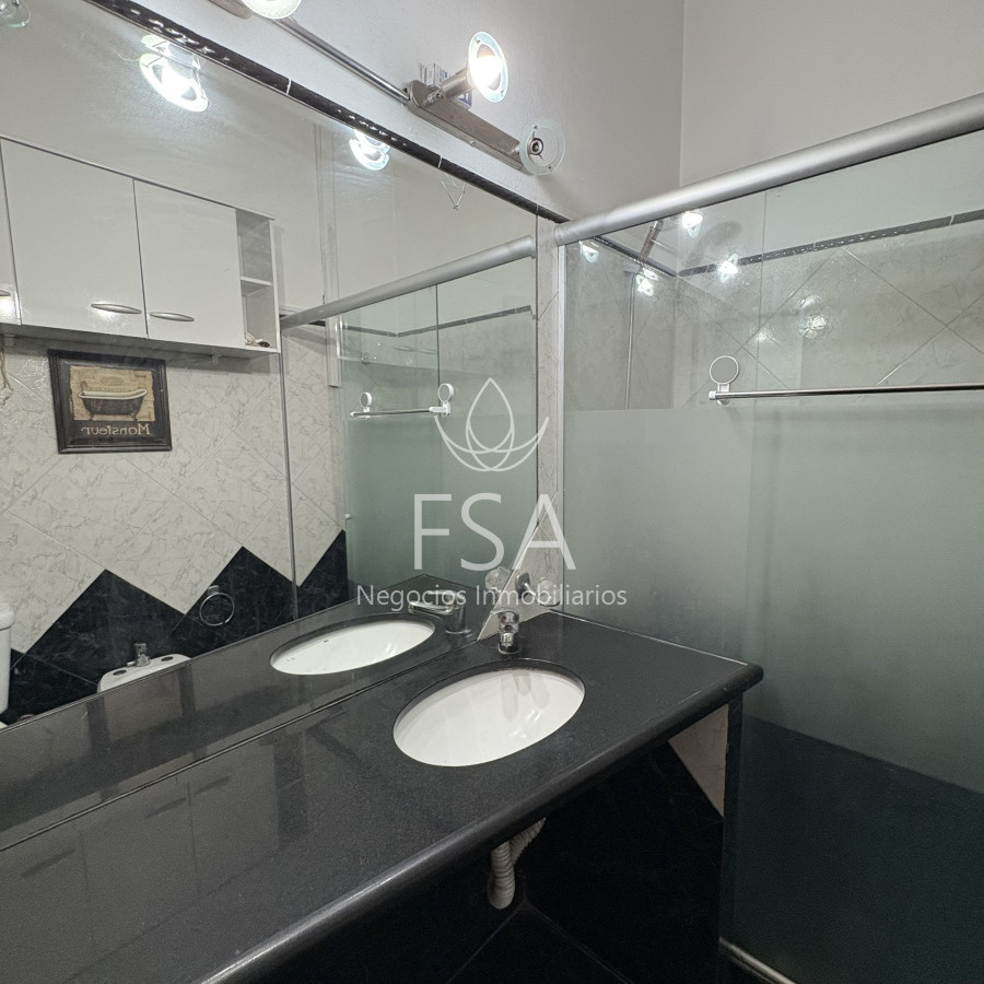 Casa ID.262 - Alquiler Casa 3 Dormitorios Cochera 2 baños La Blanqueada Montevideo Ev