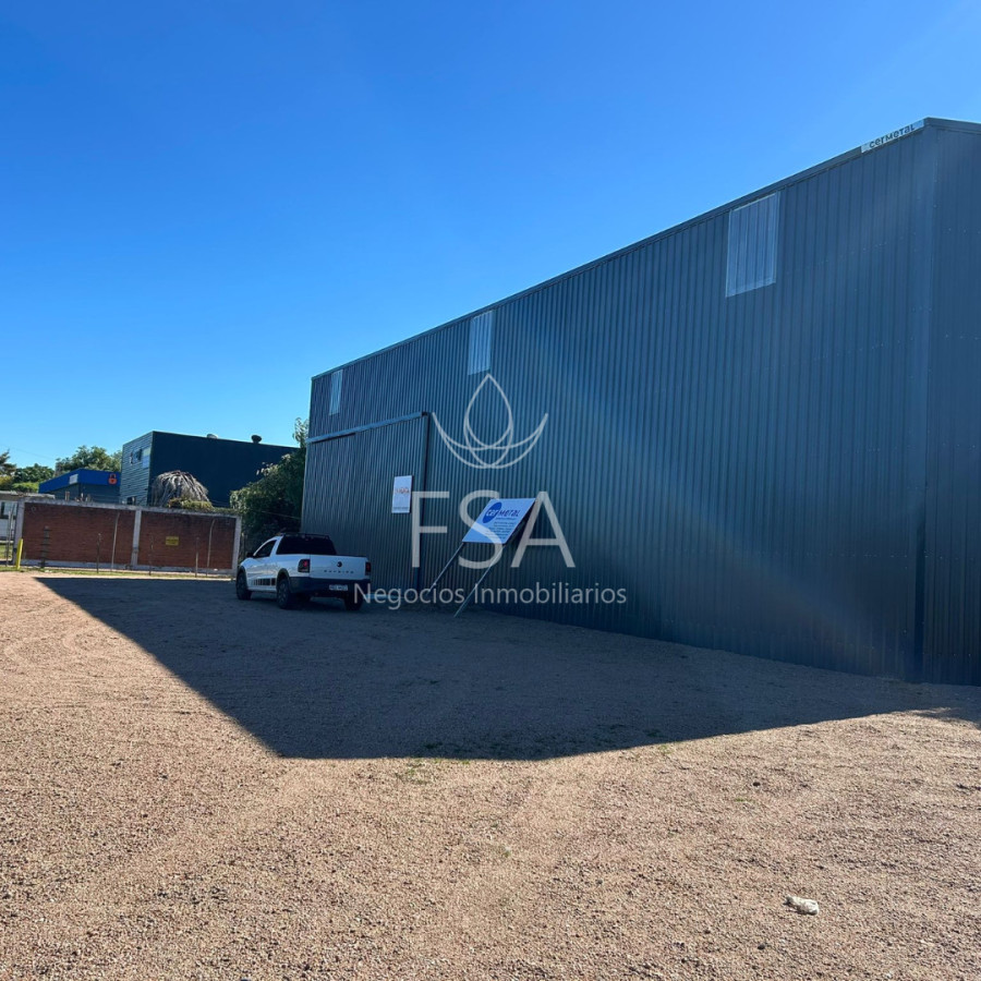 Venta Galpón Local 280m² Ruta Interbalnearia Ciudad de la Costa F Oportunidad única de inversión