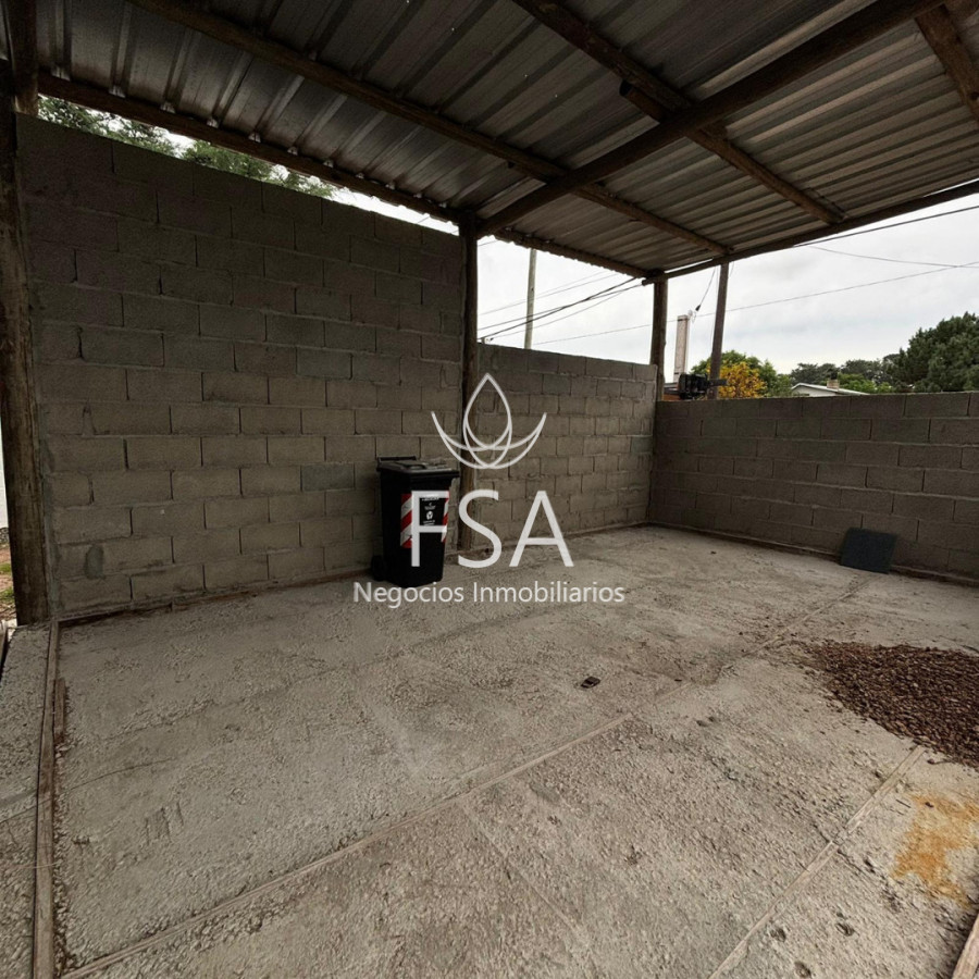 Local Comercial ID.466 - Alquiler Local Galpón Comercial 160m² aprox. Avda. Perez Butler Ciudad de la Costa F