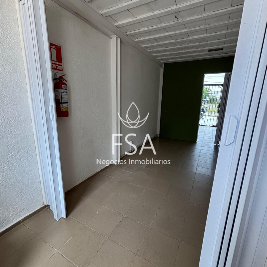 Local Comercial ID.403 - Alquiler Local Comercial Baño Patio Lagomar F