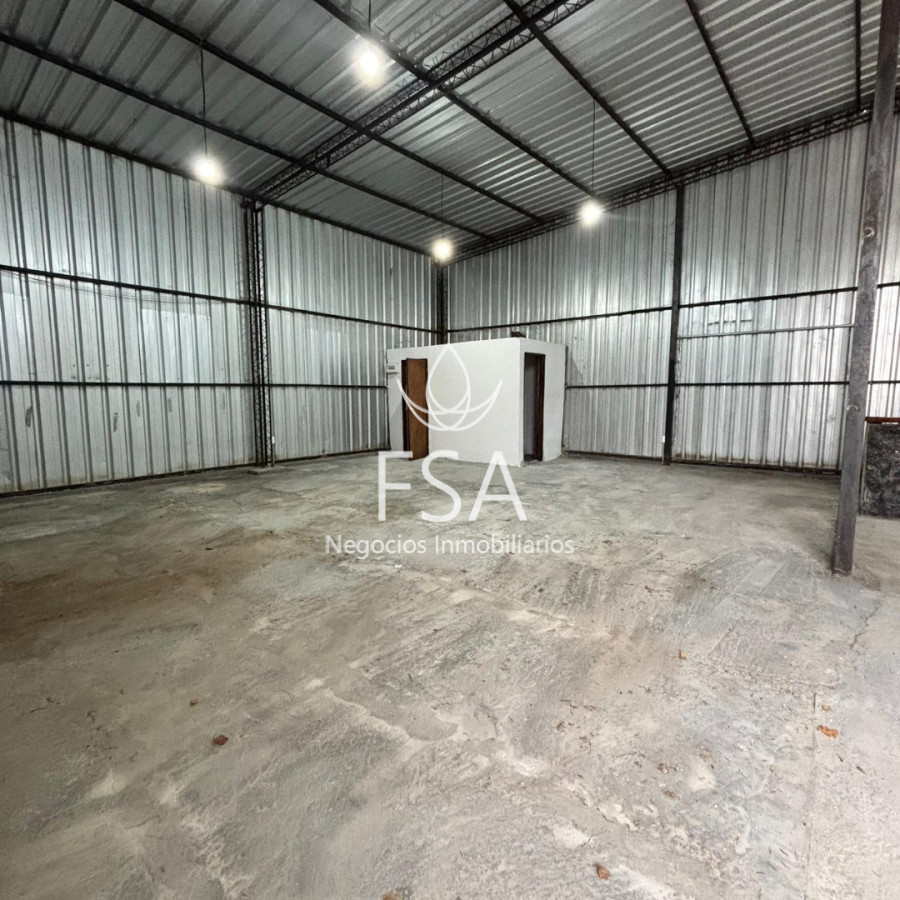 Local Comercial ID.466 - Alquiler Local Galpón Comercial 160m² aprox. Avda. Perez Butler Ciudad de la Costa F