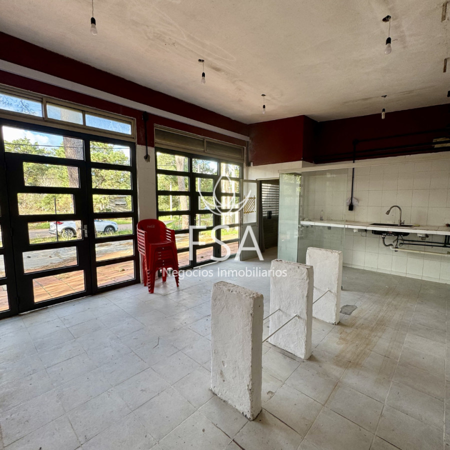 Local Comercial ID.471 - Alquiler Local Comercial Pizzeria Restaurante Baño Deposito Jaureguiberry Costa de Oro 