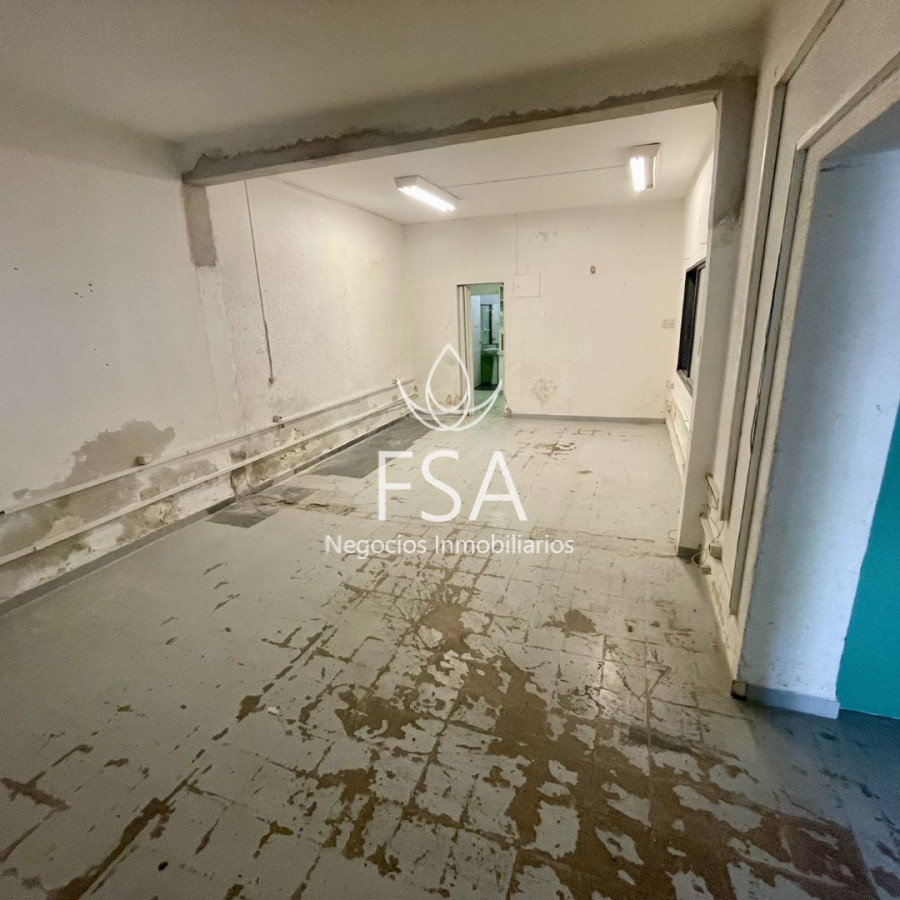 Local Comercial ID.456 - Alquiler Local Comercial Gran Metraje La Comercial Montevideo St