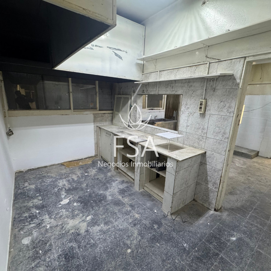 Local Comercial ID.435 - Alquiler Local Comercial Supermercado Bella Vista Montevideo E