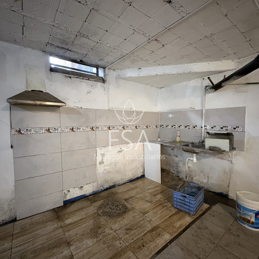 Local Comercial ID.399 - Alquiler Local Comercial Cordón Montevideo Ev