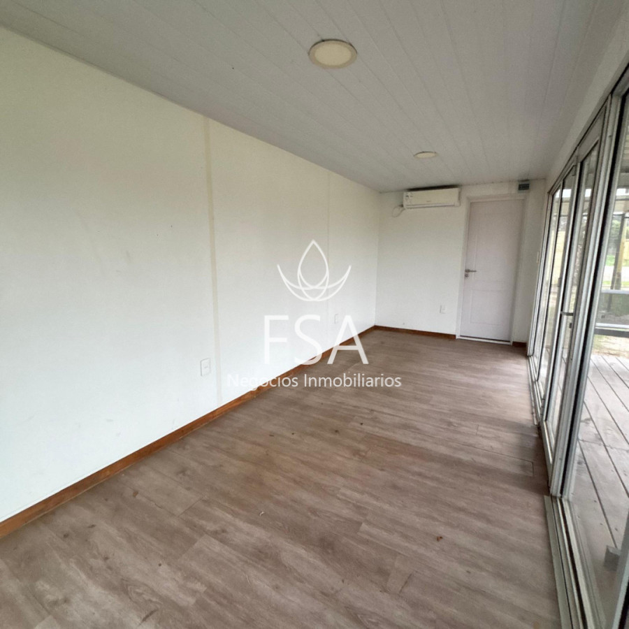 Local Comercial ID.512 - Alquiler Local Comercial Esquina Lomas de Solymar F