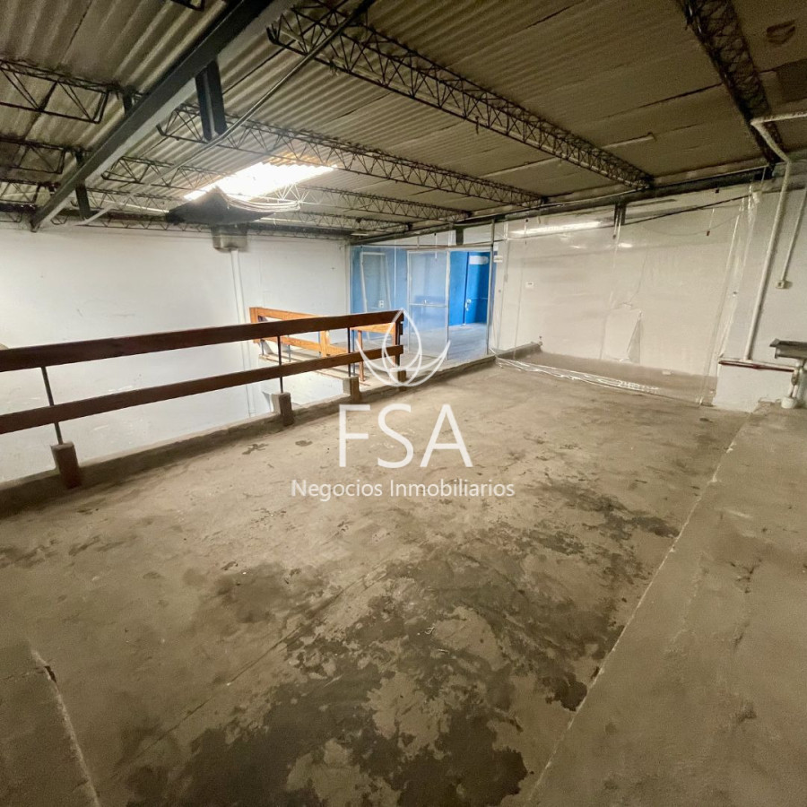 Local Comercial ID.456 - Alquiler Local Comercial Gran Metraje La Comercial Montevideo St