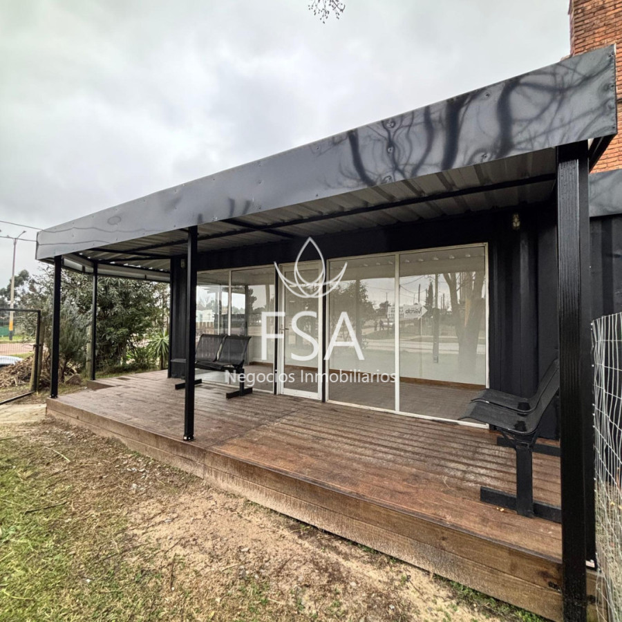 Local Comercial ID.512 - Alquiler Local Comercial Esquina Lomas de Solymar F