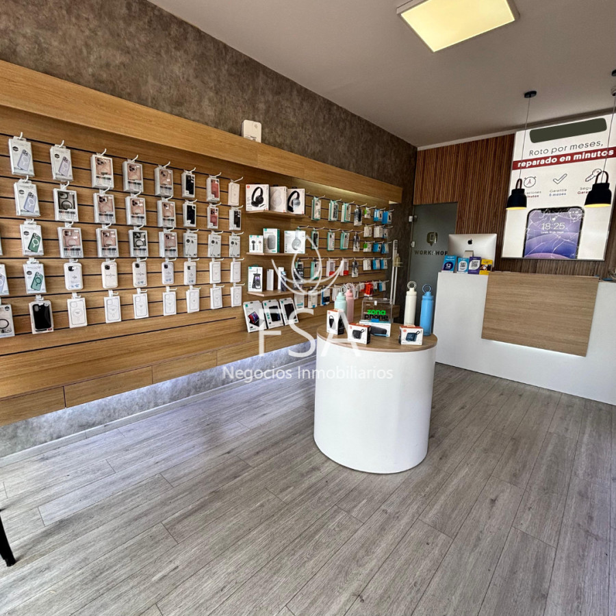 Local Comercial ID.421 - Alquiler Local Comercial Al lado de Tienda Inglesa Lagomar F