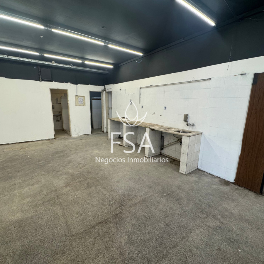 Local Comercial ID.435 - Alquiler Local Comercial Supermercado Bella Vista Montevideo E