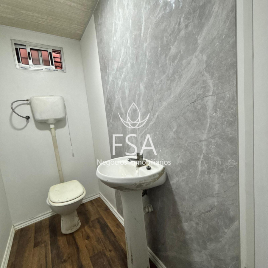 Local Comercial ID.512 - Alquiler Local Comercial Esquina Lomas de Solymar F