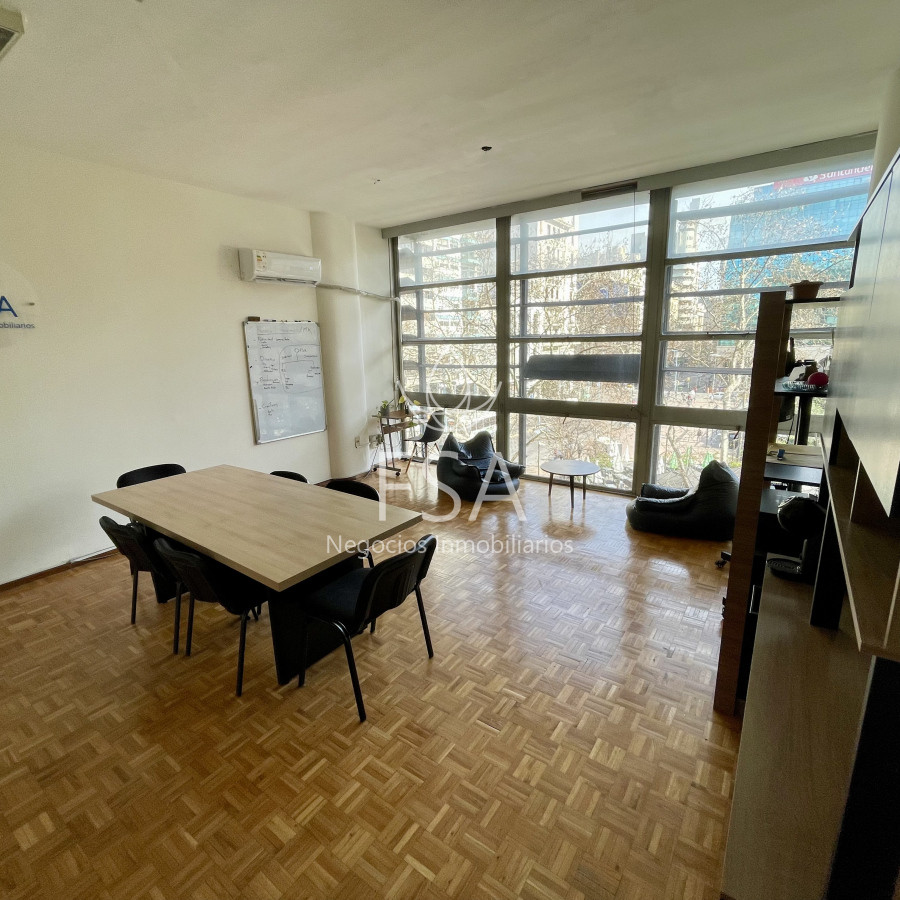 Oficina ID.316 - Traspaso Alquiler Oficina Centro Montevideo St
