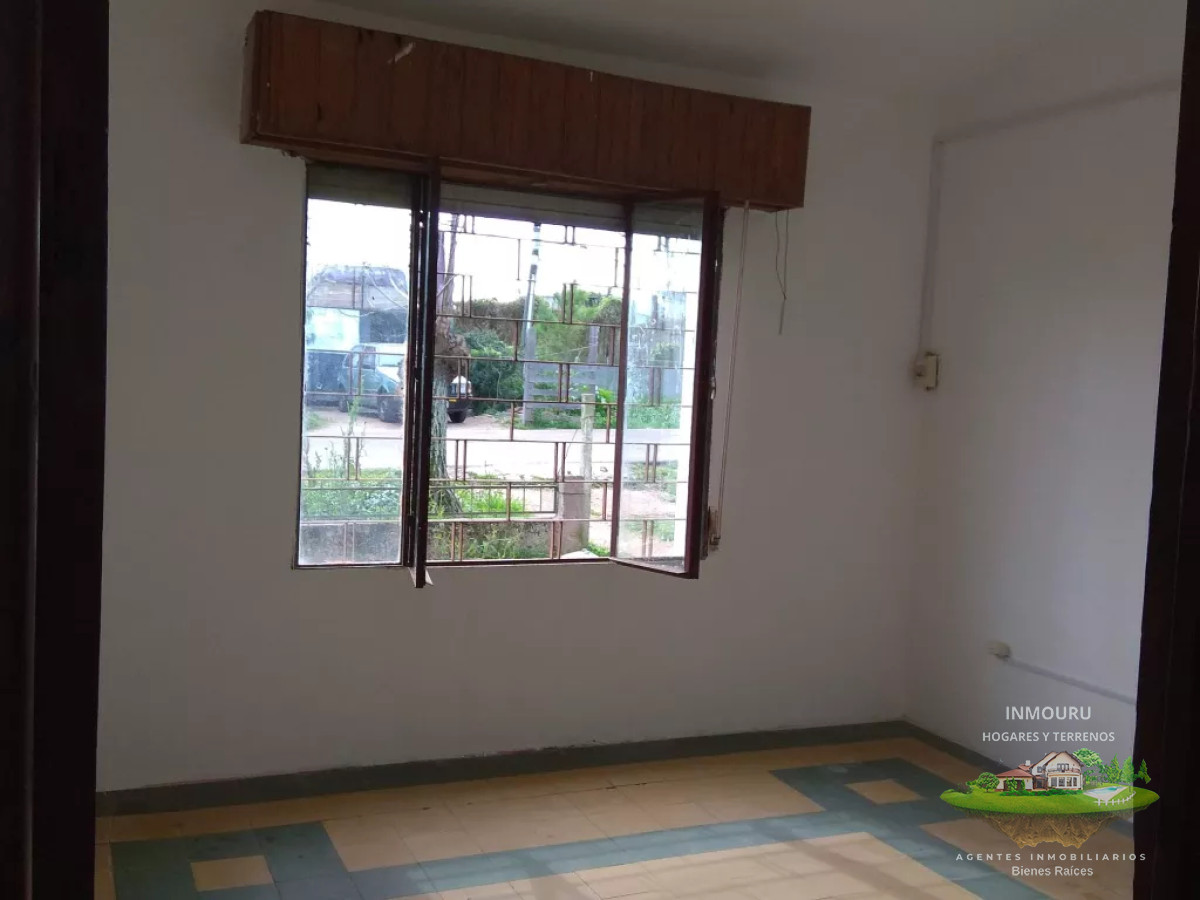 Apartamento ID.444 - Alquiler de casa de 2 dormitorios en las Piedras entrada para camiones 