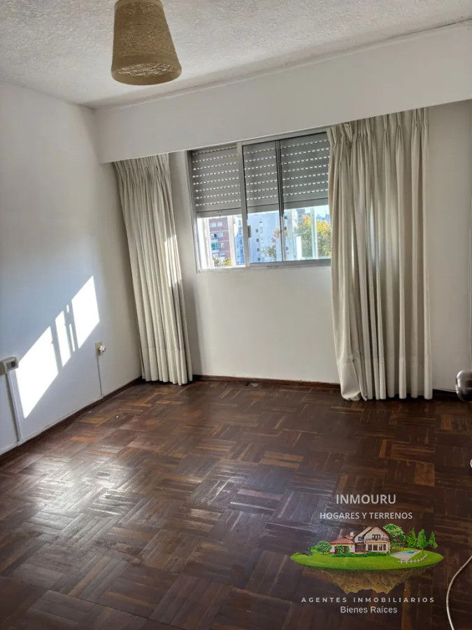 Apartamento ID.902 - Alquiler de apartamento en Pocitos Nuevo, 2 dormitorios