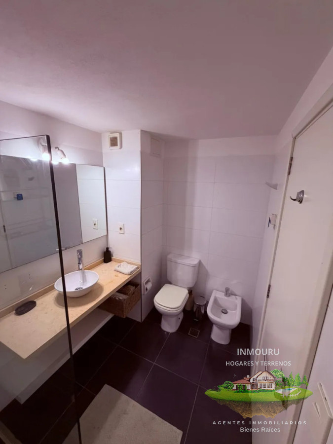 Apartamento ID.2719 - Alquiler de Hermoso Apartamento en Barra de Carrasco Frente a Rambla Costanera.