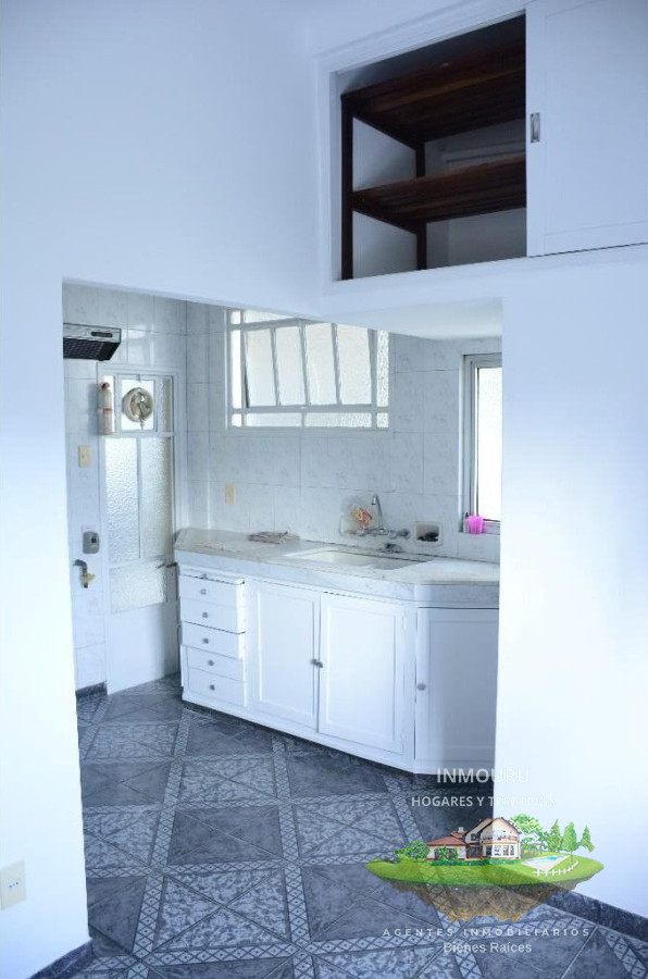 Apartamento ID.2755 - Se Alquila Espacioso Apartamento en Centro
