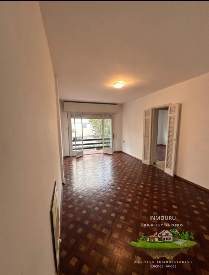 Apartamento ID.897 - Pablo de María esq. Chaná