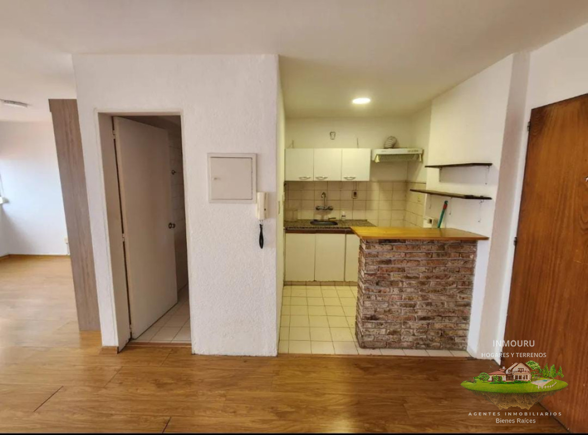 Apartamento ID.913 - Alquilo amplio y luminoso monoambiente