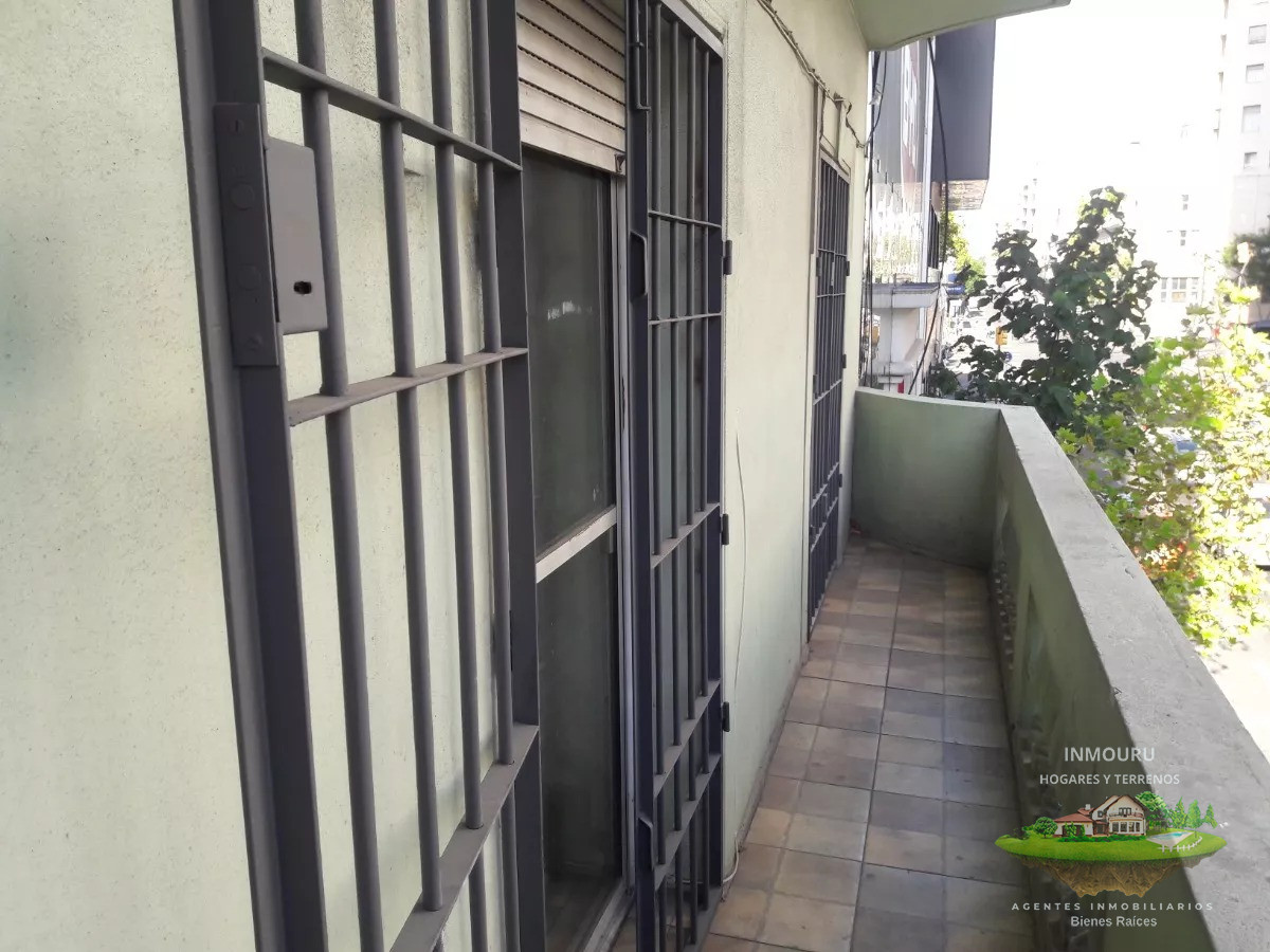 Apartamento ID.736 - Se alquila apto de 2 dormitorios, Centro