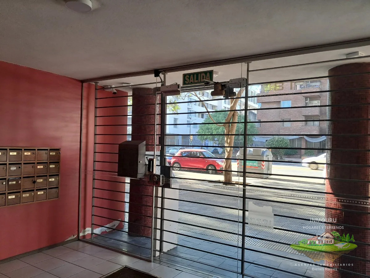 Apartamento ID.1257 - Alquiler de Apartamento 2 Dormitorios + Garaje en Aguada