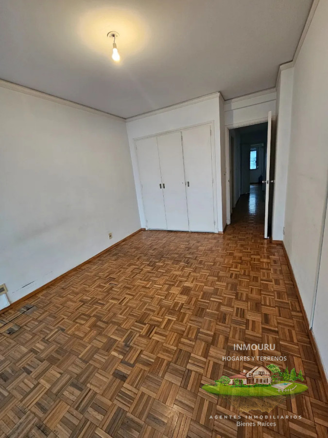 Apartamento ID.1552 - Alquilo Lindo Apto frente a la Playa de Pocitos,