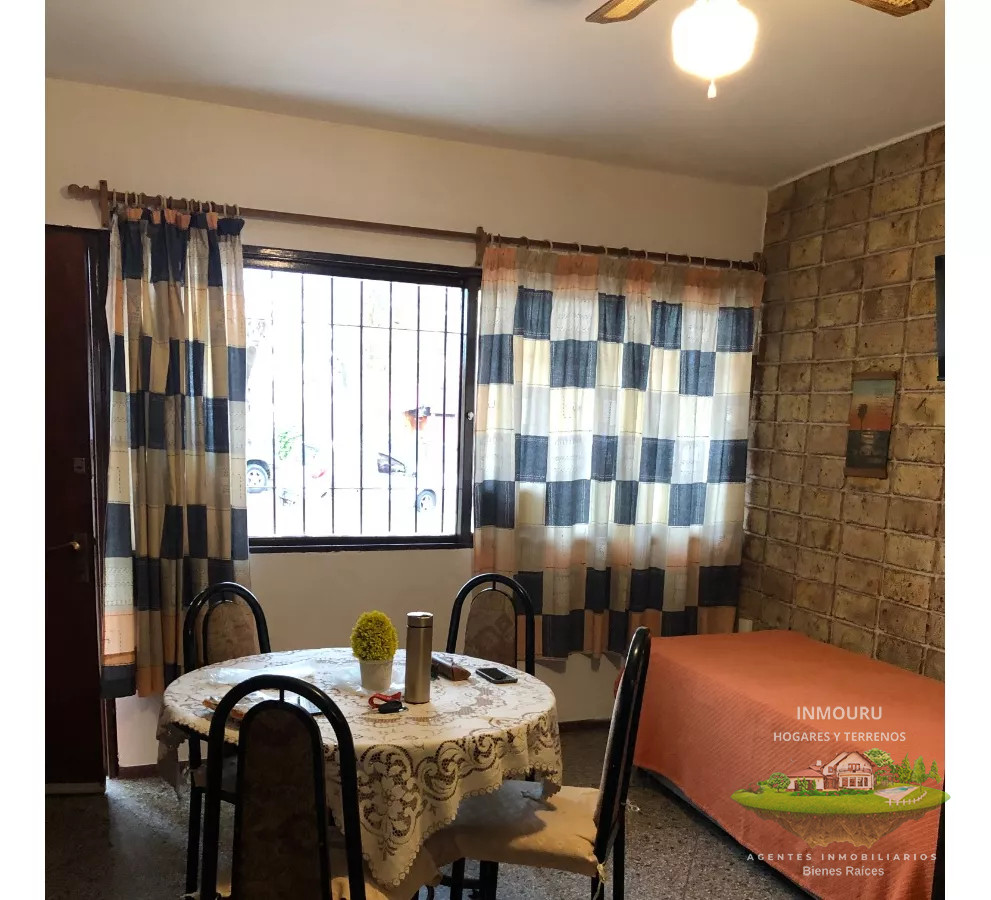 Apartamento ID.473 - Se vende casa a 20m de la playa, amoblada, con cochera, Atlántida