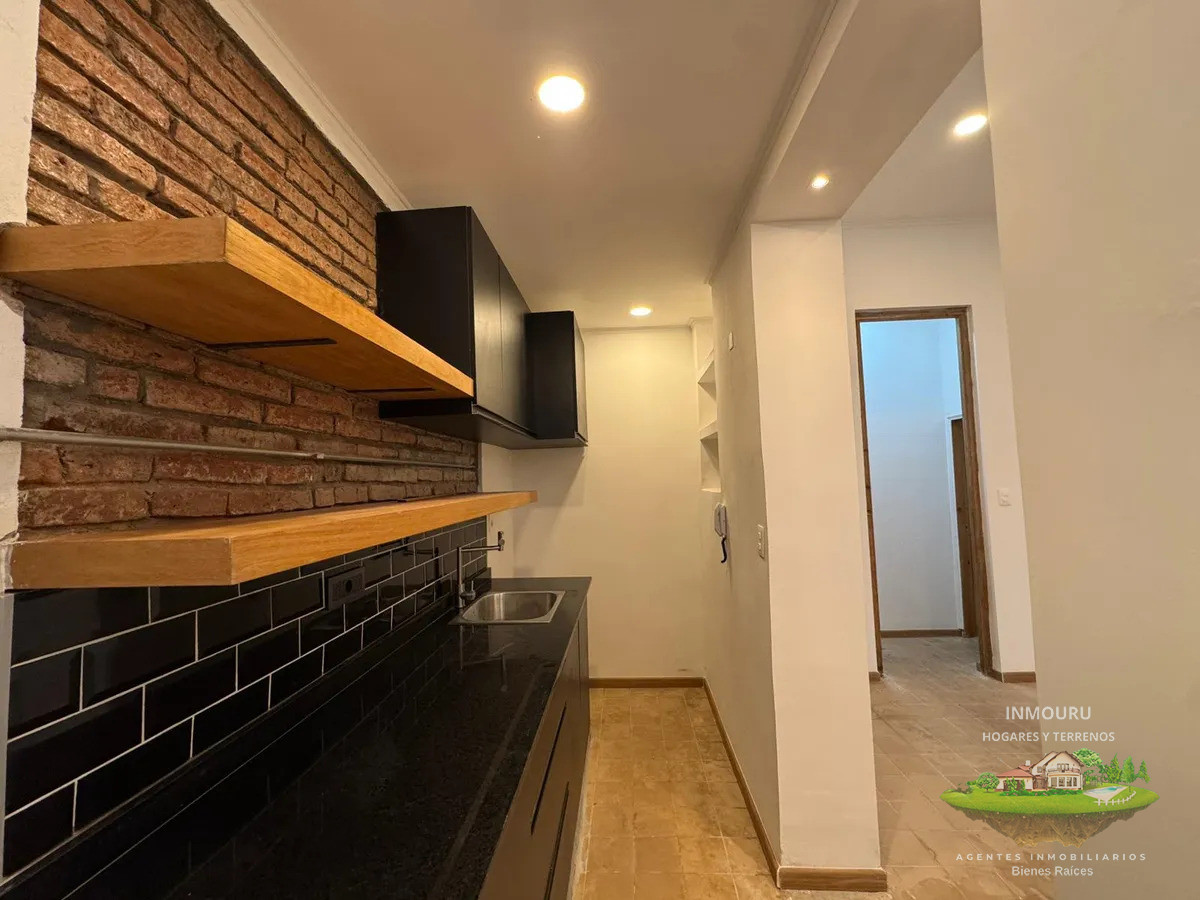 Apartamento ID.2182 - VENTA de apartamento en CIUDAD VIEJA