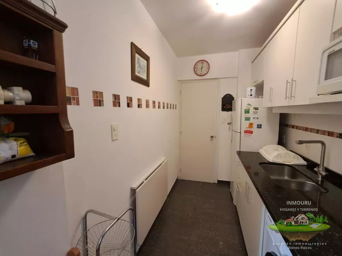 Apartamento ID.694 - Se alquila apto equipado, 2 dormitorios, Punta Carretas