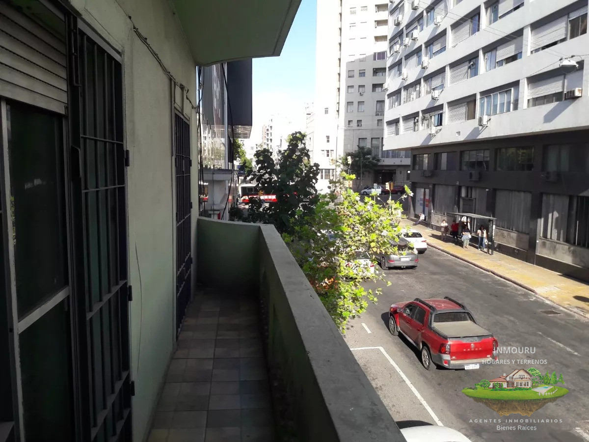 Apartamento ID.736 - Se alquila apto de 2 dormitorios, Centro