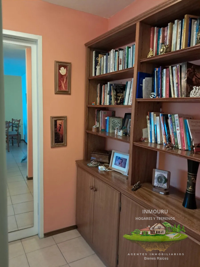 Apartamento ID.1611 - Alquilo lindo y amplo Apto en Aguada.