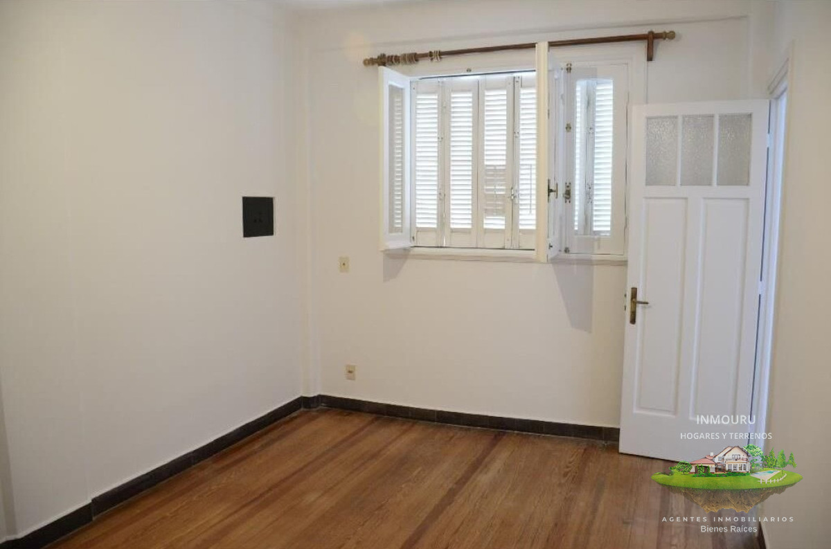 Apartamento ID.2755 - Se Alquila Espacioso Apartamento en Centro