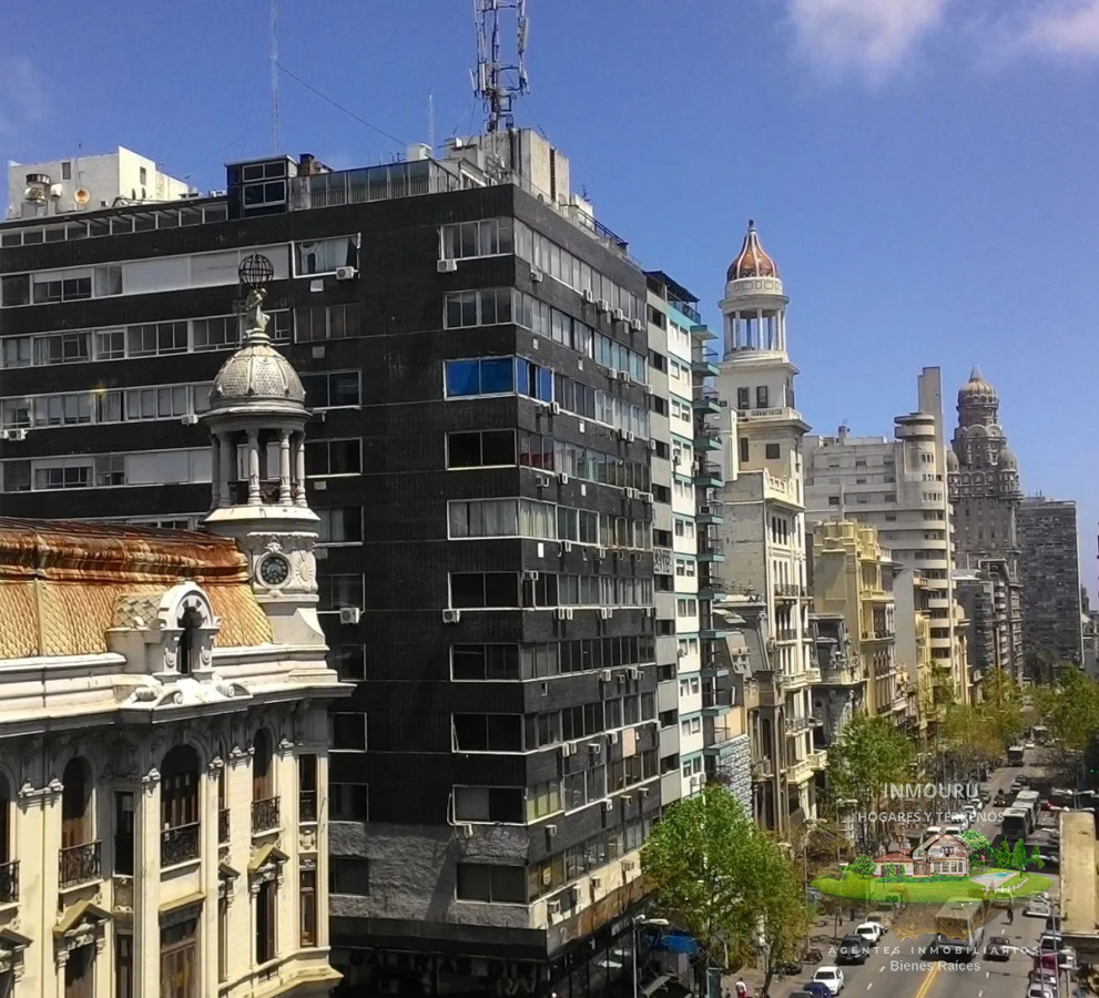 Apartamento ID.1853 - Alquilo Amplio y Luminoso Apto ubicado en el Centro