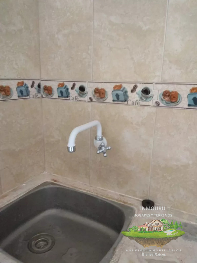 Apartamento ID.444 - Alquiler de casa de 2 dormitorios en las Piedras entrada para camiones 