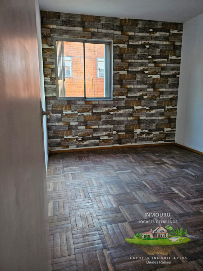 Apartamento ID.2635 - Alquilo Amplio Y Luminoso Apto en complejo cerrado ubicado en flor de Maroñas