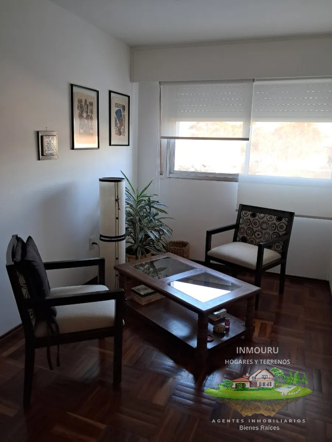 Apartamento ID.1257 - Alquiler de Apartamento 2 Dormitorios + Garaje en Aguada